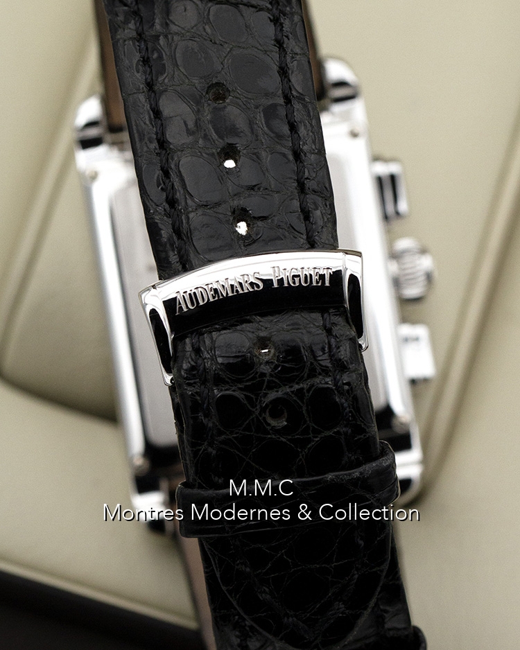 Audemars Piguet Edward Piguet Chronograph ref.25925BC.00.D001CR.01 - Image 7