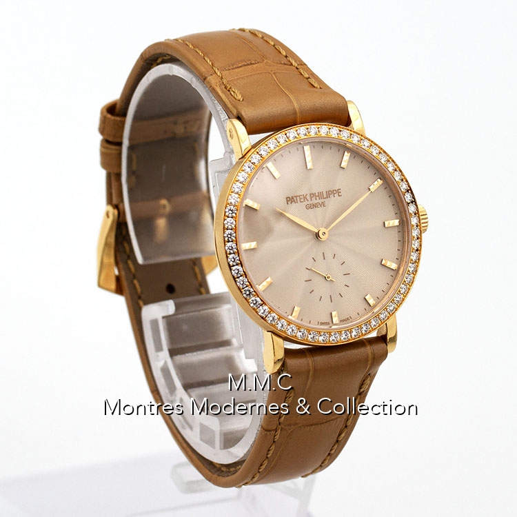 Patek Philippe Calatrava ref.7120R-001 - Image 3