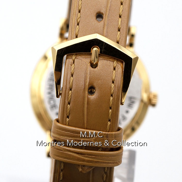 Patek Philippe Calatrava ref.7120R-001 - Image 4